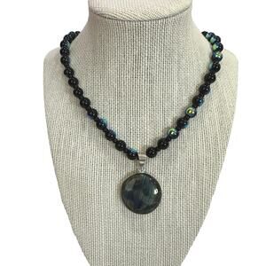 Blue flash labradorite round, beaded with glass, iridescent beads silver plated